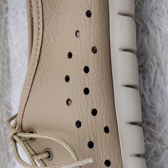 SAS Breezy Latte Leather Upper Round Toe Lace Up Moccasin Style Comfort Shoe - Picture 14 of 16